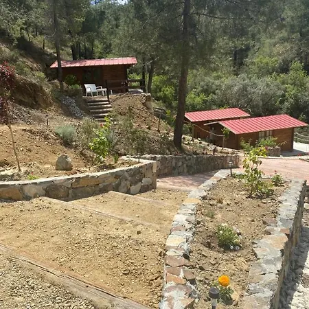 مكان تخييم Bosco Paradiso *