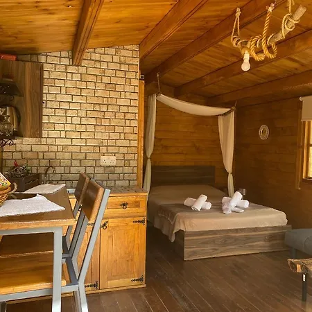 مكان تخييم Bosco Paradiso *