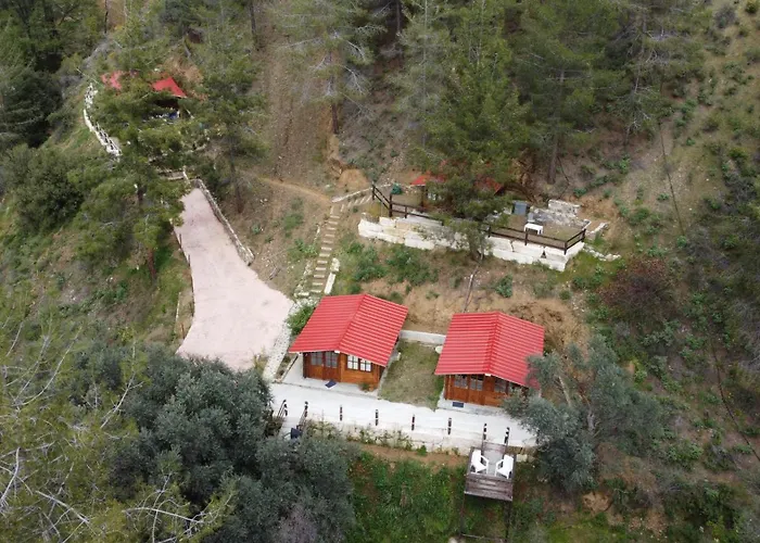 Bosco Paradiso Kamp alanı Limasol